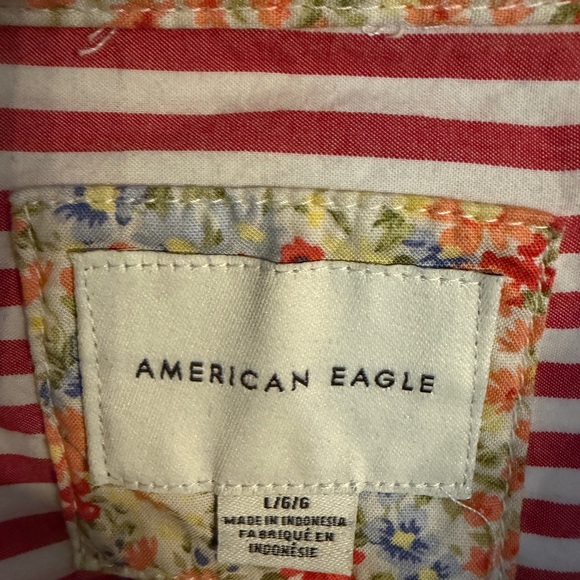 American Eagle 100% cotton Striped Cropped Button-Up Women's Top - Picture 3 of 5